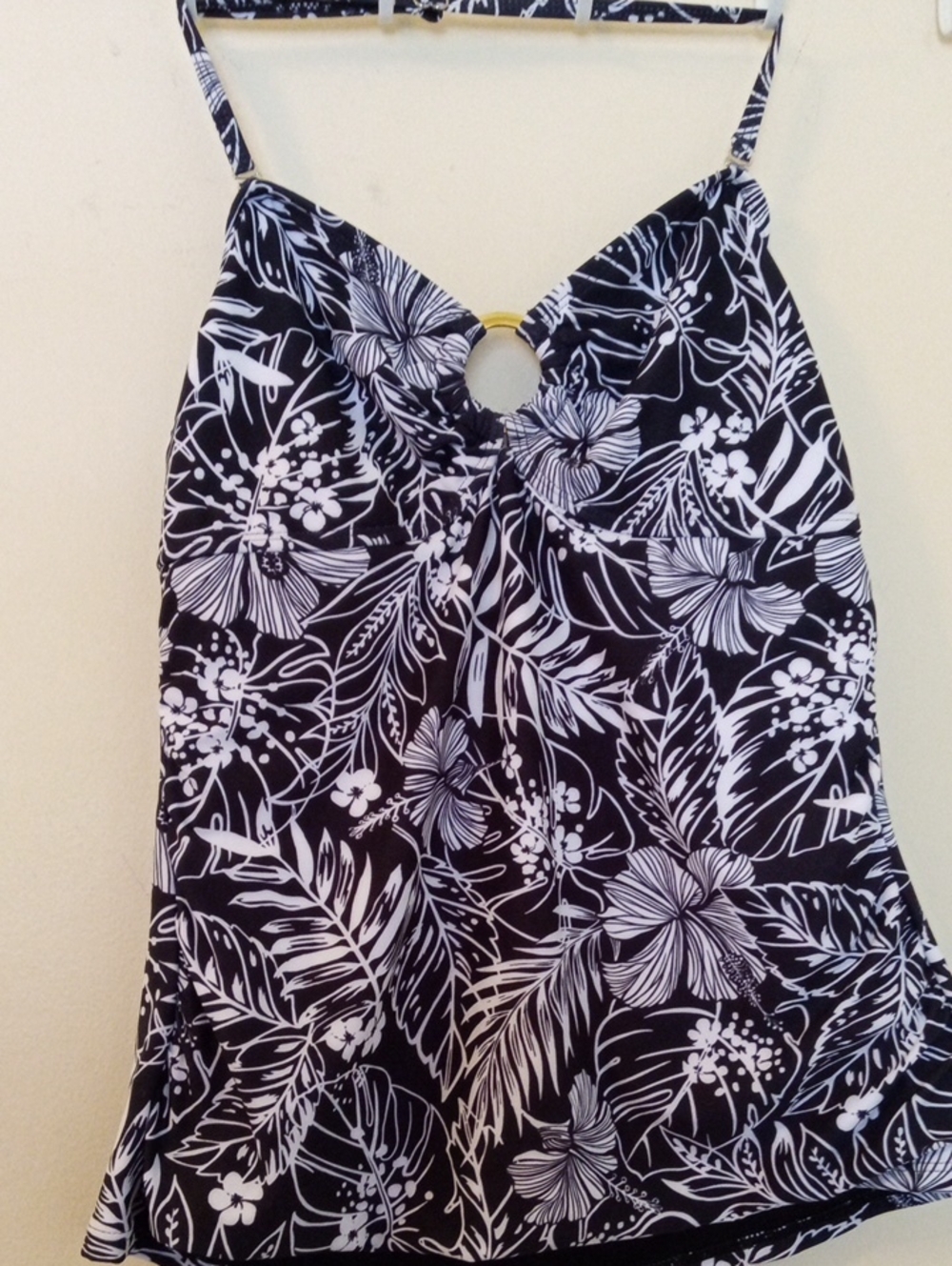 Brand New AQUA EVE  Halter Top Swimsuit